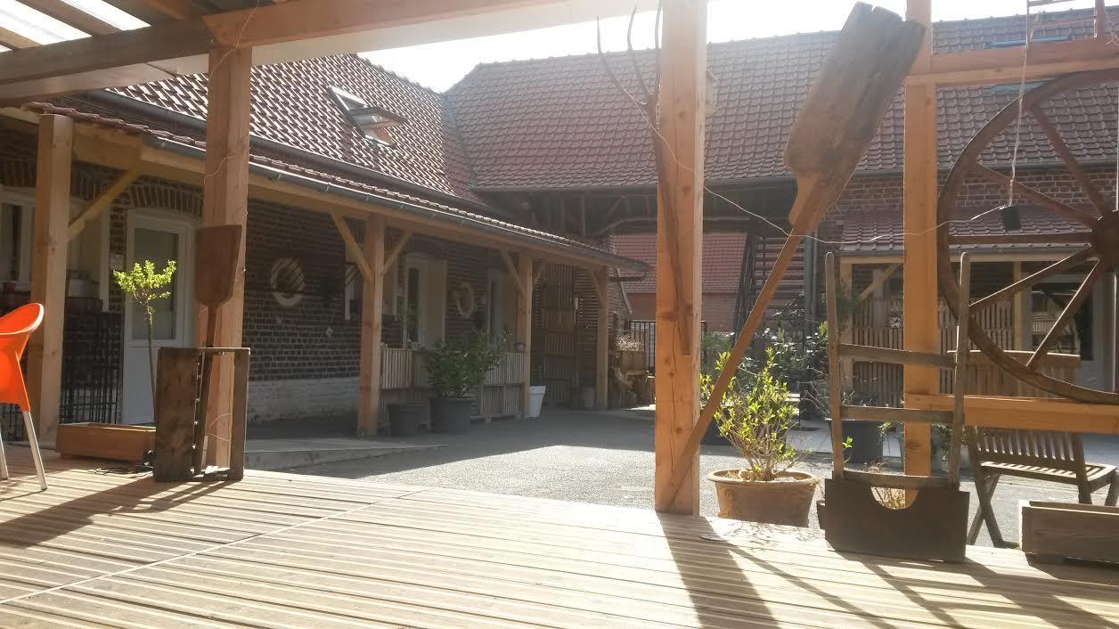 Le Jardin D Helant Hotell Ecquedecques Exteriör bild