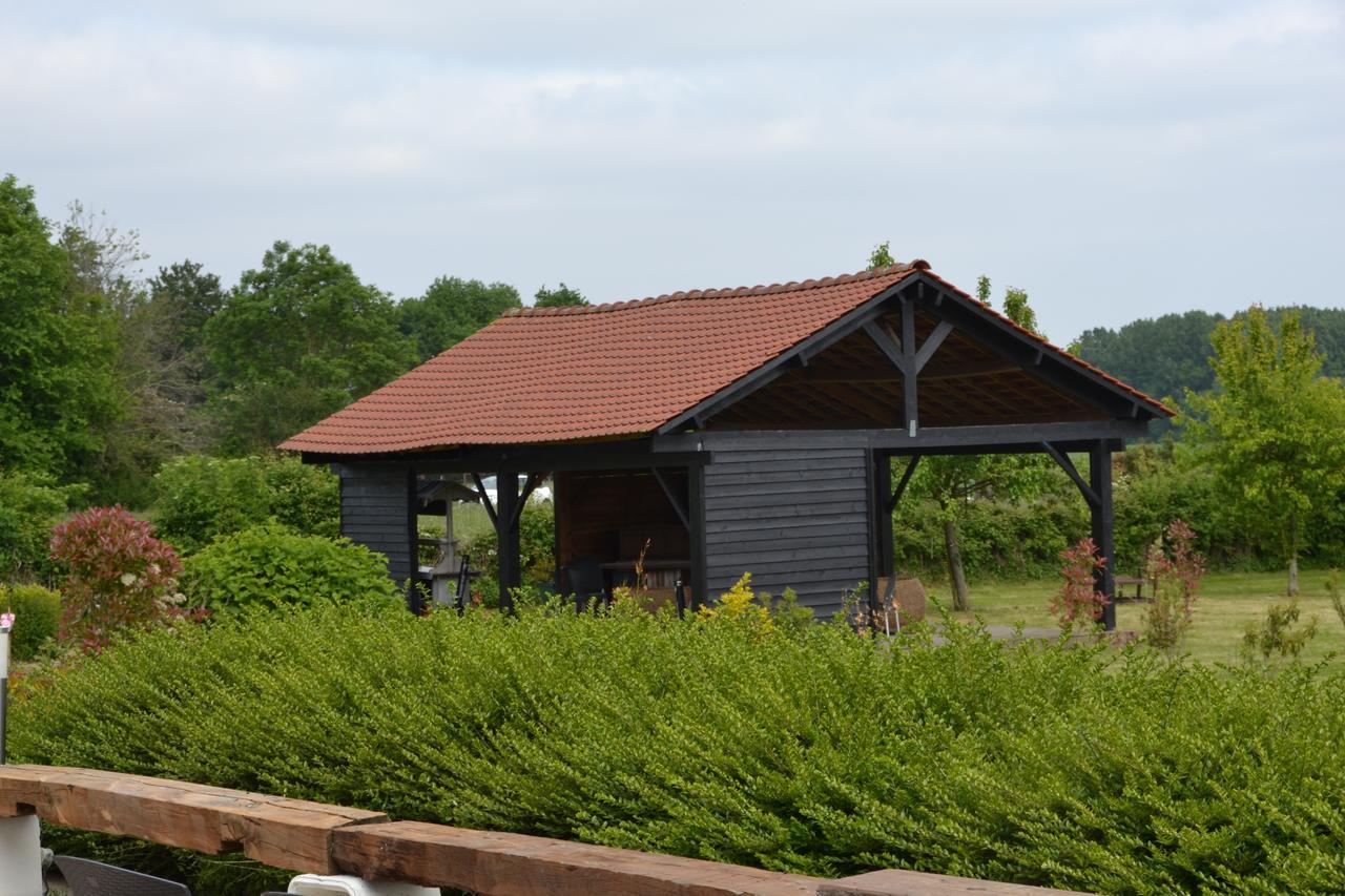 Le Jardin D Helant Hotell Ecquedecques Exteriör bild