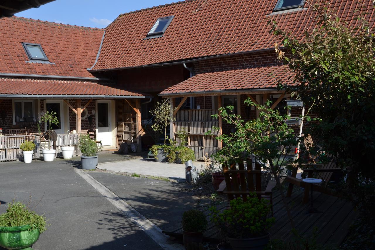 Le Jardin D Helant Hotell Ecquedecques Exteriör bild